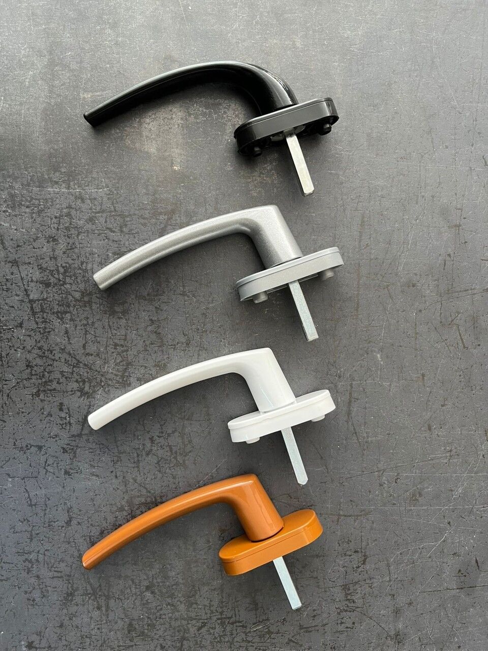 PVC İÇİN ALÜMİNYUM PENCERE KOLU